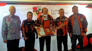 jadi-anggota-kehormatan-pendiri-mayapada-group-tahir-siap-kolaborasi-dengan-pp-220708q-rev1.jpg