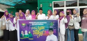 perempuan-bangsa-se-indonesia-dan-partai-pkb-berbagi-takjil-ke-warga-220708v-rev1.jpg