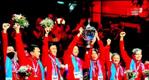 puan-terima-kasih-tim-thomas-cup-ri-sudah-kibarkan-merah-putih-di-dada-kita-semua-220716k-rev1.jpg