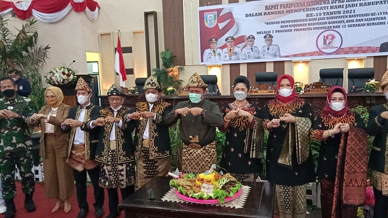 peringati-hut-banyuasin-ke-19-gubernur-sumsel-apresiasi-program-pemkab-2207212-rev1.jpg