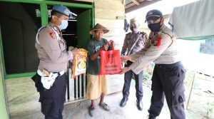 polres-kukar-aksi-peduli-ditengah-pandemi-covid-19-2207210-rev1.jpg