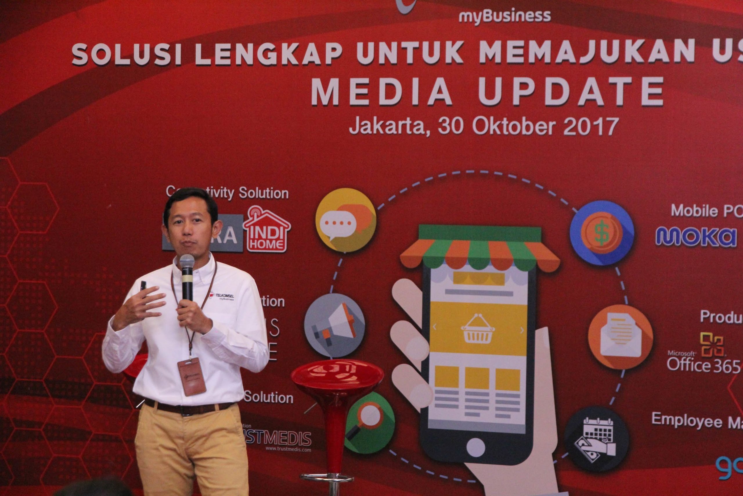 telkomsel-hadirkan-solusi-bisnis-terlengkap-untuk-ukm-2207216-rev1.jpg