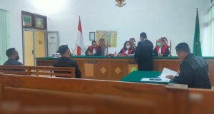 bacakan-duplik-ph-harapkeadilan-bagi-terdakwa-samsul-bahridan-asmara-2208237.jpg