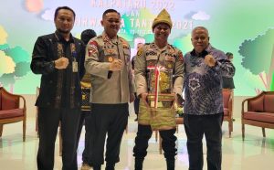 didampingi-kapolres-lahat-duta-lingkungan-hidup-aipda-dodi-permana-terima-penghargaan-kalpataru-2022-220823y.jpg