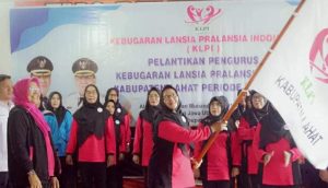 pengurus-klpi-lahat-resmi-dikukuhkan-230118u.jpg