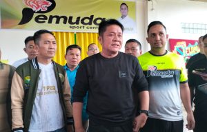 resmikan-pemuda-sport-center-gubernur-deru-harapkan-hal-ini-2302045.jpg