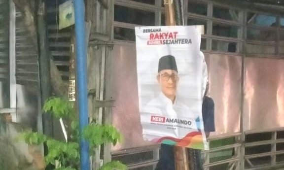 sarat-kepentingan-firdaus-kecam-tindakan-oknum-satpol-pp-sumsel-copot-baliho-ha-230510i.jpg